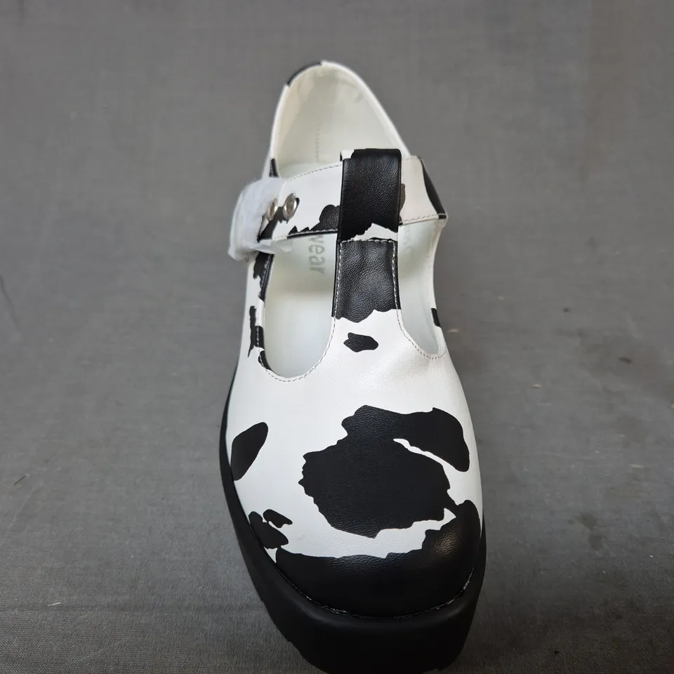 BOXED PAIR OF KOI SAI COW PRINT MARY JANES NETTIE EDITION IN BLACK/WHITE UK SIZE 3