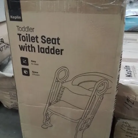 BOXED TODDLER TOILET SEAT WITH LADDER