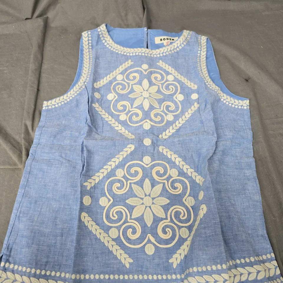 BODEN VEST TOP IN BLUE - 12
