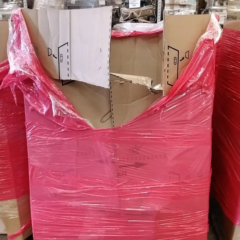 A PALLET OF VARIOUS ITEMS TO INCLUDE. CLOTHES RAIL, OFFICE CHAIR, WATER DISTILLER, 4 TIER LADDER SHAPED PLANT STAND AND PULL UP BAR