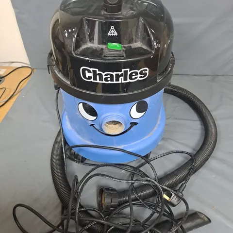 NUMATIC INTERNATIONAL CHARLES COMPACT CYLINDER VACUUM - BLUE