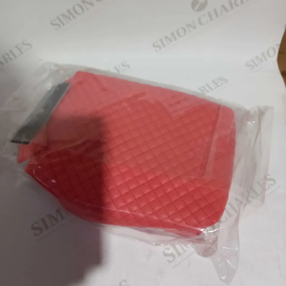 ASHWOOD MAYA QUILTED CROSSBODY BAG