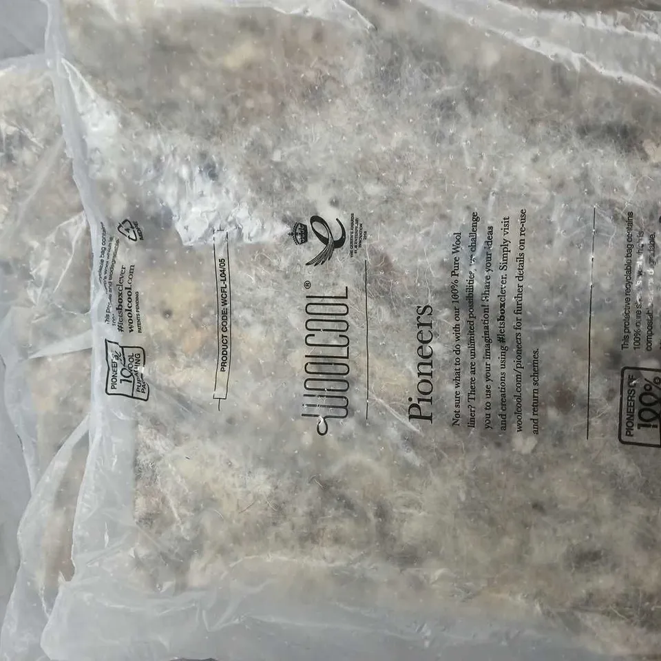 WOOLCOOL PURE WOOL PACKAGING INSULATION – 2 LONG SLABS (PRODUCT CODE CFL-L04/05)