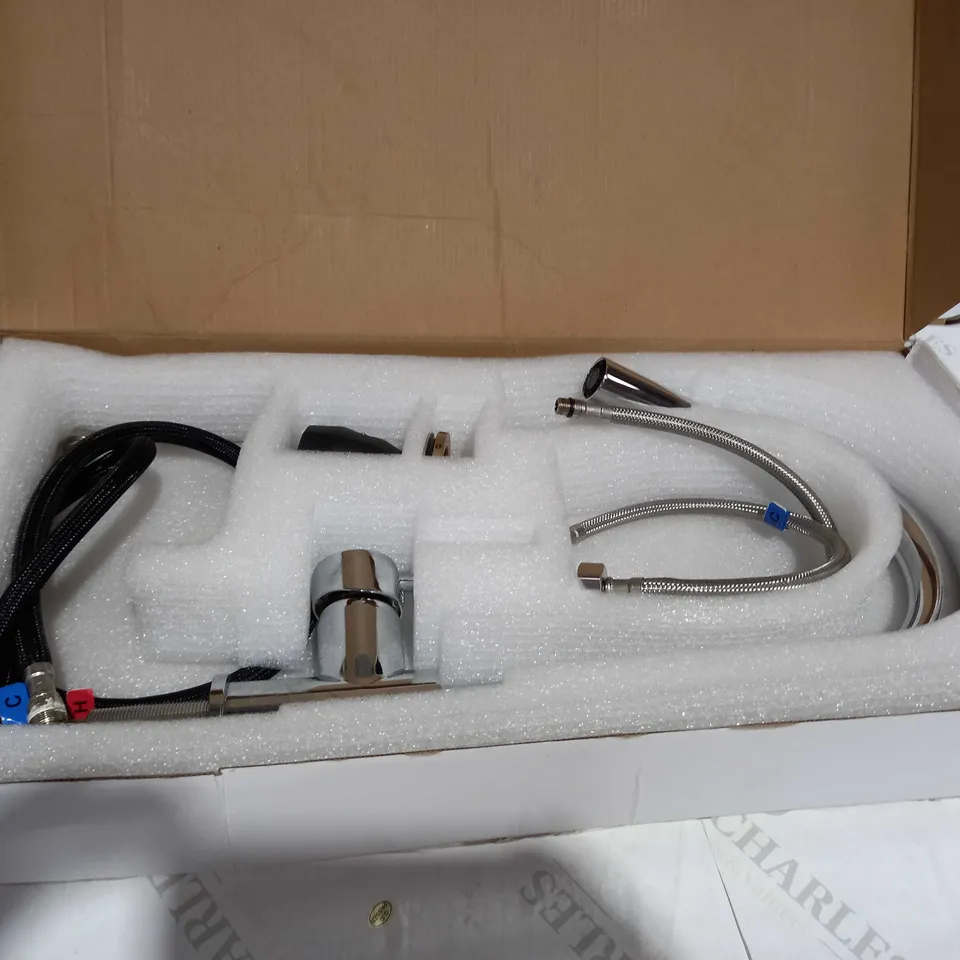 PULL OUT PULL DOWN KITCHEN SINK TAP