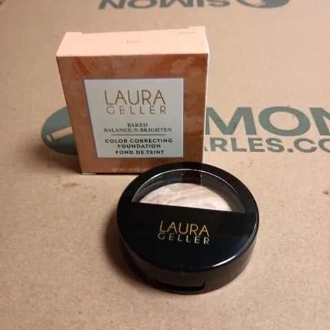 LAURA GELLER BAKED BALANCE-N-BRIGHTEN COLOUR CORRECTING FOUNDATION COMPACT – WITH BOX