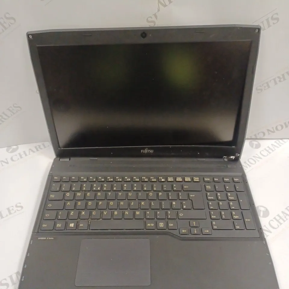 FUJITSU LIFEBOOK AH544 LAPTOP 