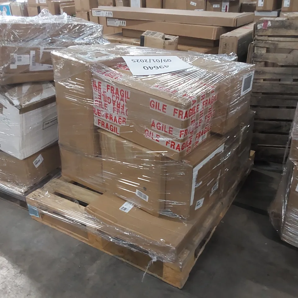 PALLET OF APPROXIMATELY 13 UNPROCESSED RAW RETURN ITEMS TO INCLUDE;