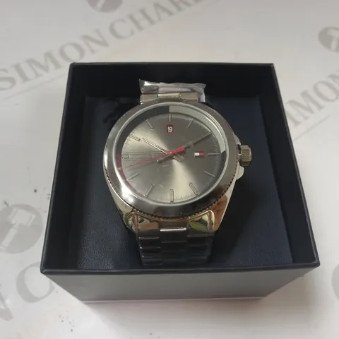 TOMMY HILFIGER RILEY STAINLESS STEEL BRACELET WATCH