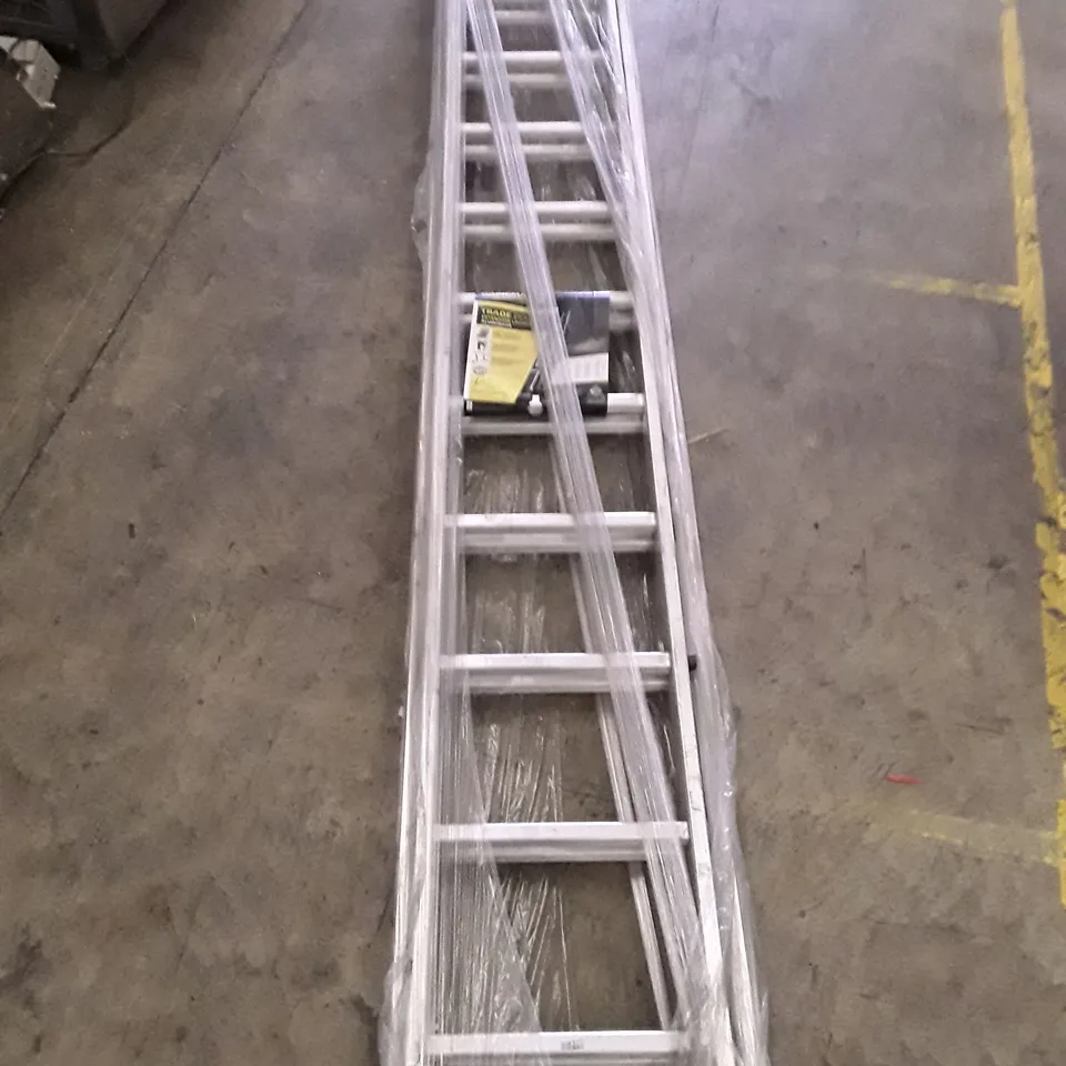 YOUNGMAN ALUMINIUM EXTENSION LADDER