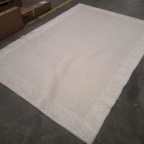 QUALITY DESIGNER AREA RUG APPROXIMATELY 200×290CM