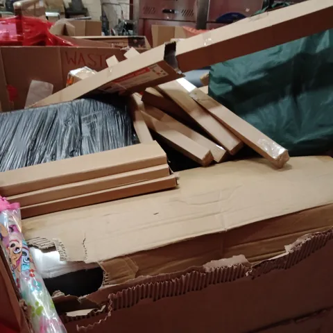 PALLET OF ASSORTED HOUSEHOLD GOODS AND PRODUCTS TO INCLUDE;DOLL STROLLER,ROLLED UP MATTRESS,CAT LITTER TRAY