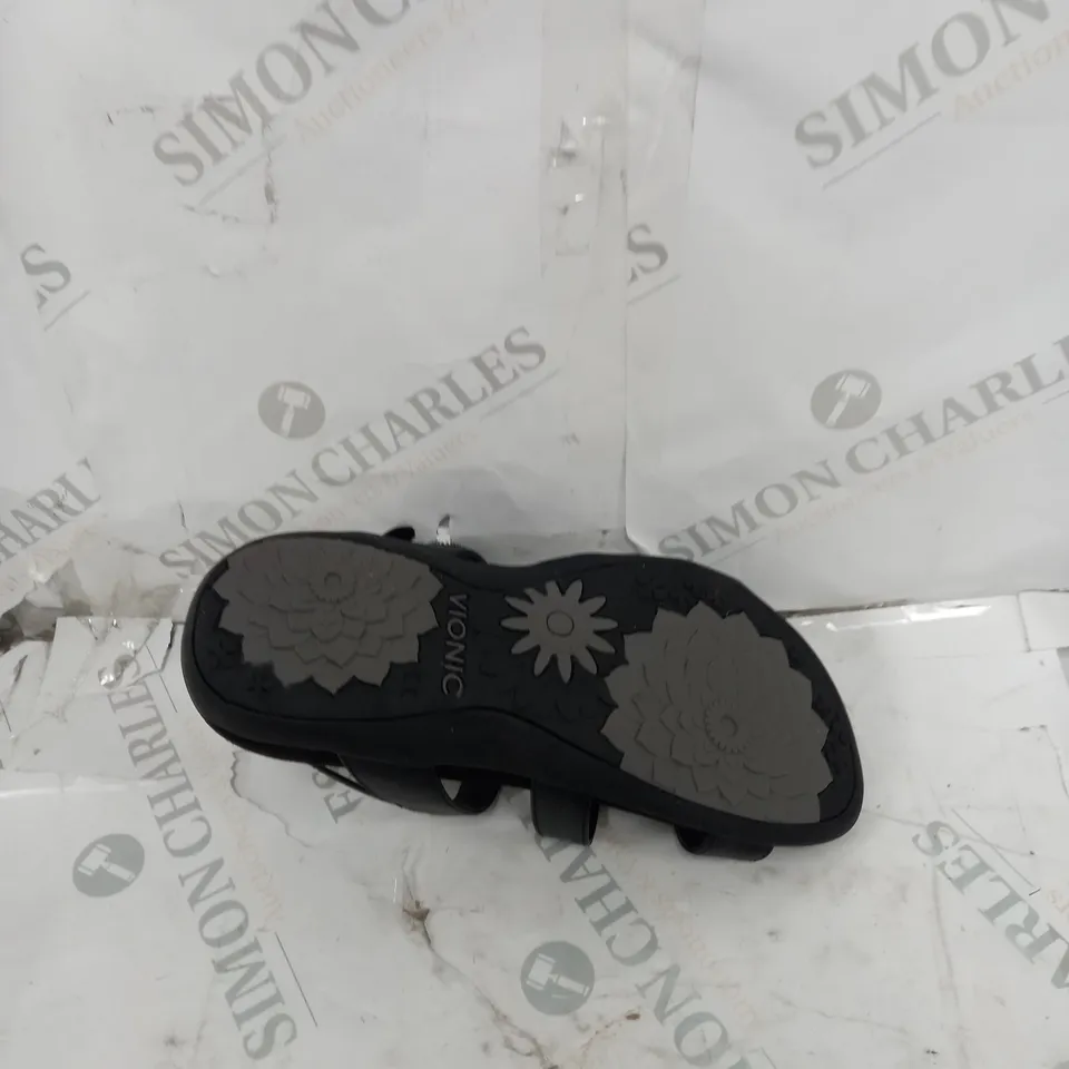 VIONIC BLACK UNBOXED DETAILED SANDALS SIZE UNSPECIFIED