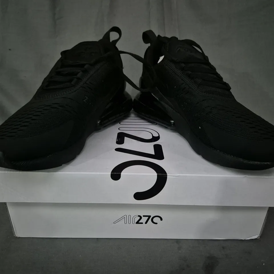 BOXED PAIR OF NIKE AOIR MAX 270 SHOES IN BLACK UK SIZE 6