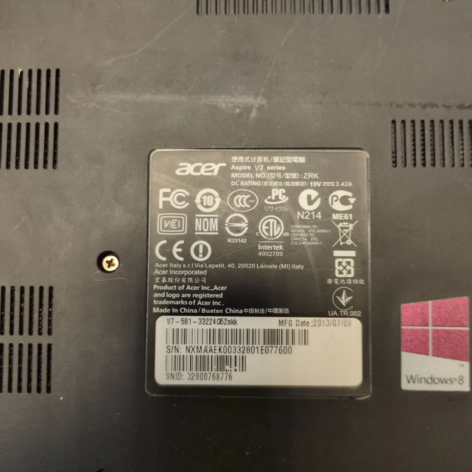 ACER ASPIRE V7-581 LAPTOP (BLACK)