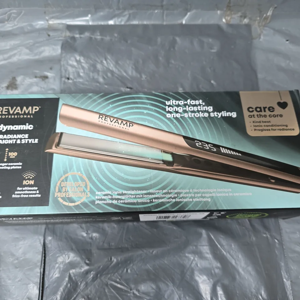 BOXED REVAMP PROFESSIONAL DYNAMIC RADIANCE TRAIGHT AND STYLE ST-1900GD-GB