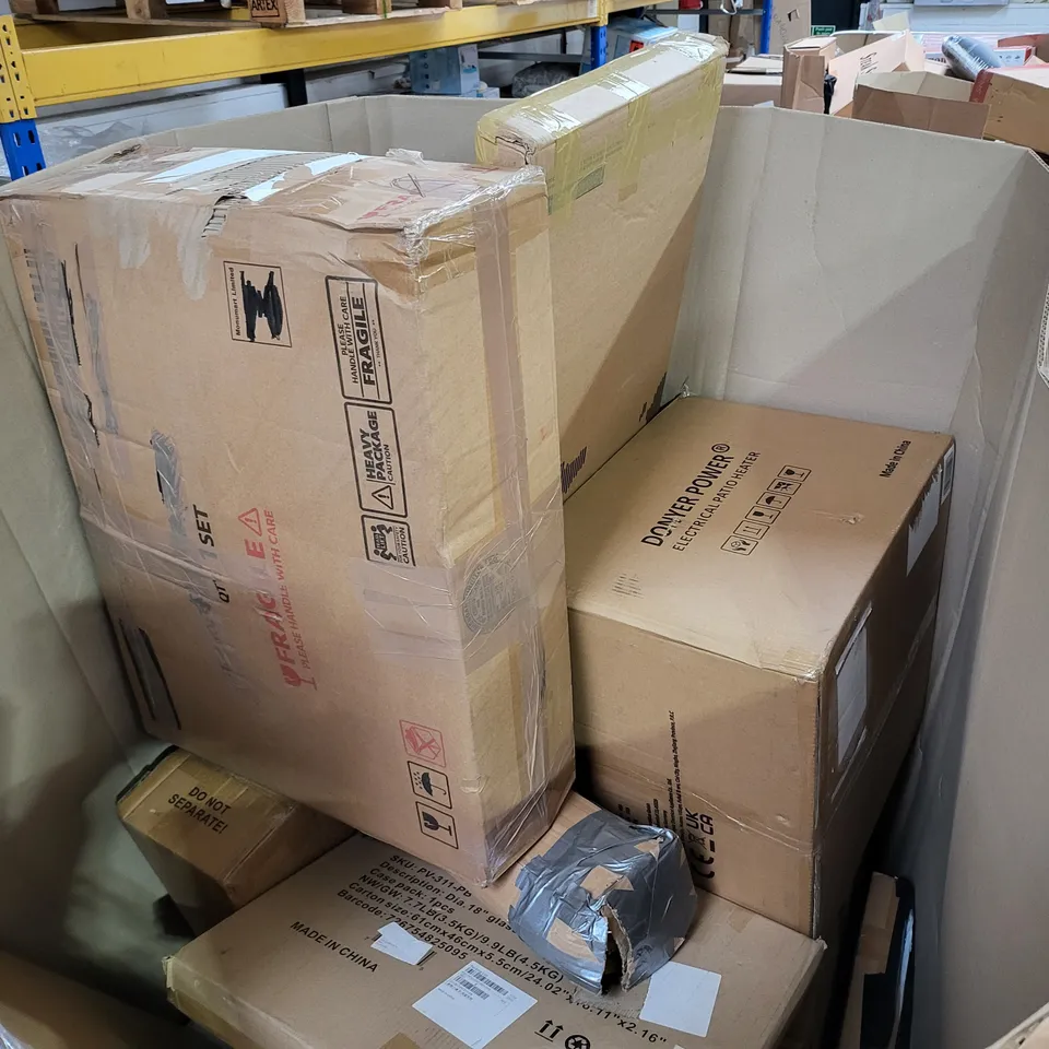 PALLET OF A LARGE NUMBER OF ASSORTED BOXED ITEMS TO INCLUDE IMMEK INFANT SCOOTER, VSADEY SOFA SIDE TABLE, DONYER POWER ELECTRIC PATIO HEATER, HOMIDEC CLOTHES AIRER, ETC