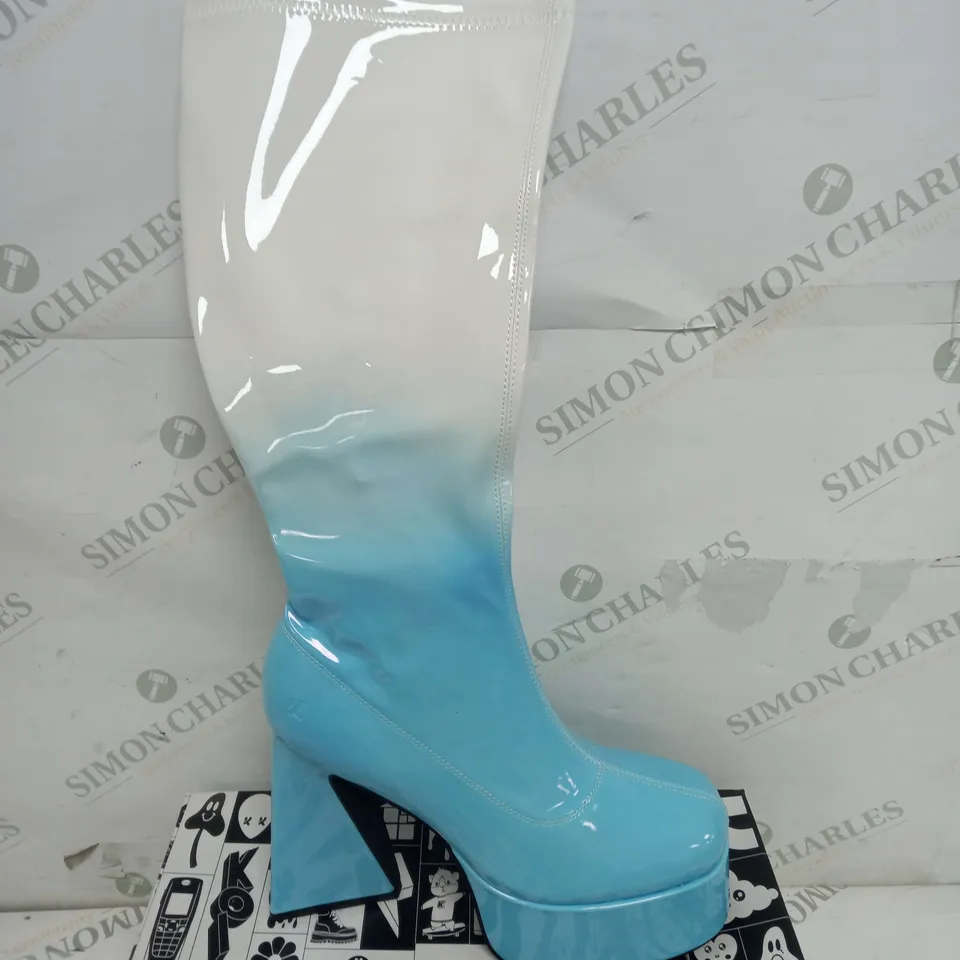 BOXED PAIR OF KOI FOOTWEAR BUBBLEGUM BURST HEELED LONG BOOTS IN BLUE OMBRE PATENT - SIZE 6