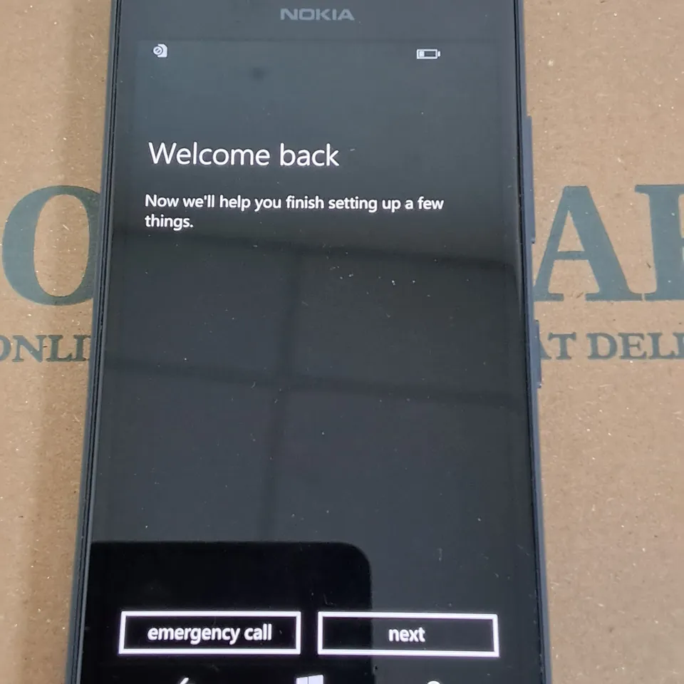 UNBOXED NOKIA LUMIA 735 02 BLACK 8GB