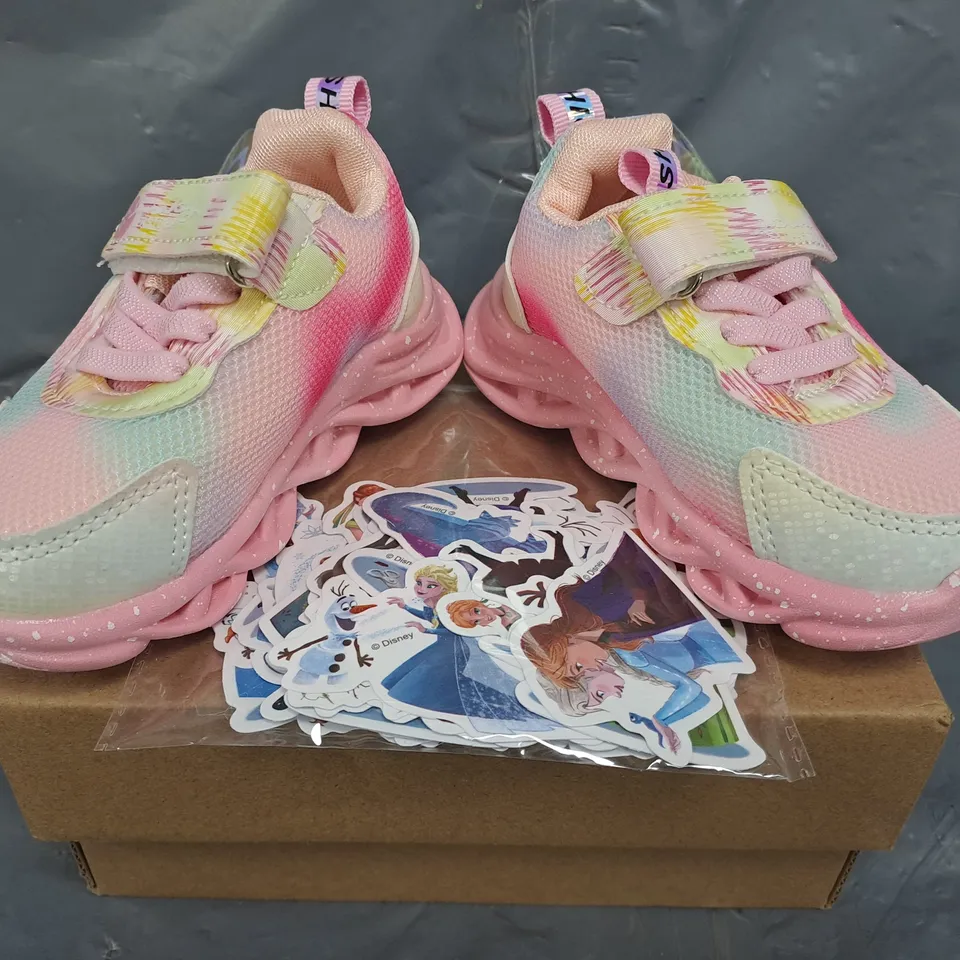 BOXED PAIR OF UNBRANDED KID'S LIGHT UP SHOES IN PASTEL MULTICOLOUR SIZE EU 21 W. STICKER PACK