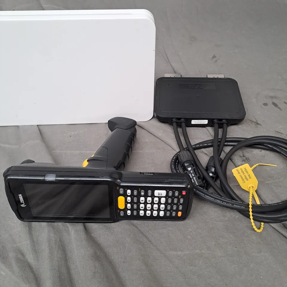 APPROXIMATELY 15 ASSORTED ELECTRICAL ITEMS TO INCLUDE A SKY HUB, ZEBRA SCANNER AND POWER CABLES
