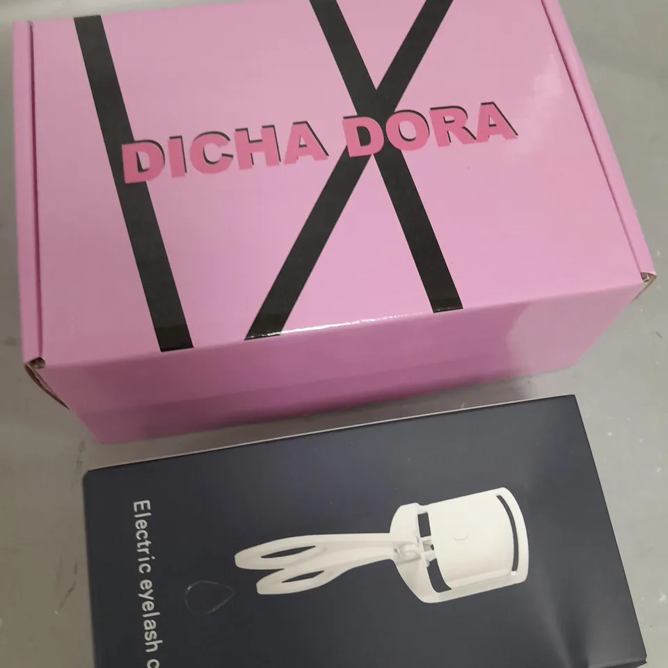 2 X DICHA DORA HEATED EYELASH CURLER SETS
