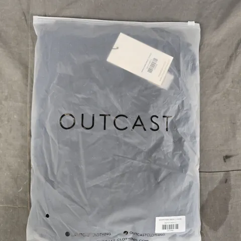 BAGGED OUTCAST MARARI MAXI DRESS IN NAVY SIZE LARGE