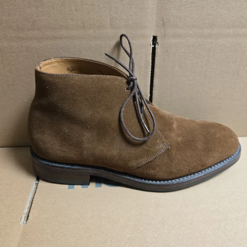 UNBOXED PAIR OF LOAKE 1880 KEMPTON BOOTS IN BROWN - SIZE 6