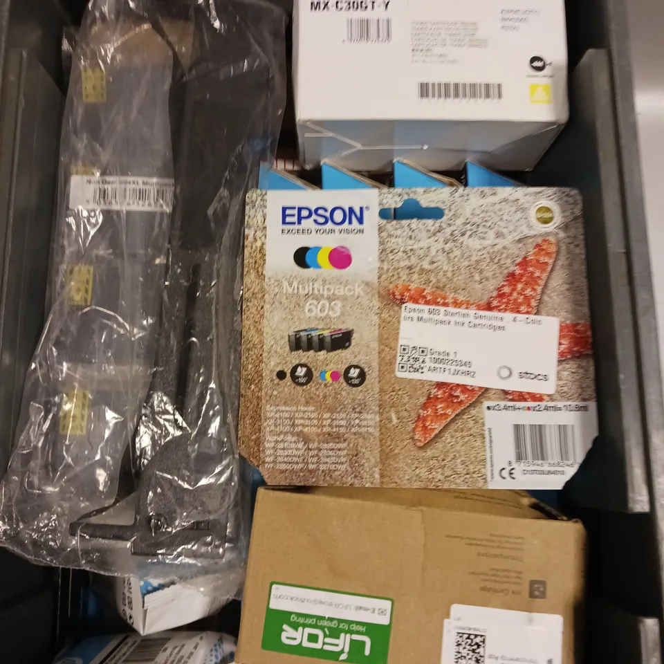 APPROXIMATELY 15 ASSORTED PRINTER INK CARTRIDGES FOR VARIOUS MODELS TO INCLUDE HP 923, EPSON 603, HP 746 ETC 