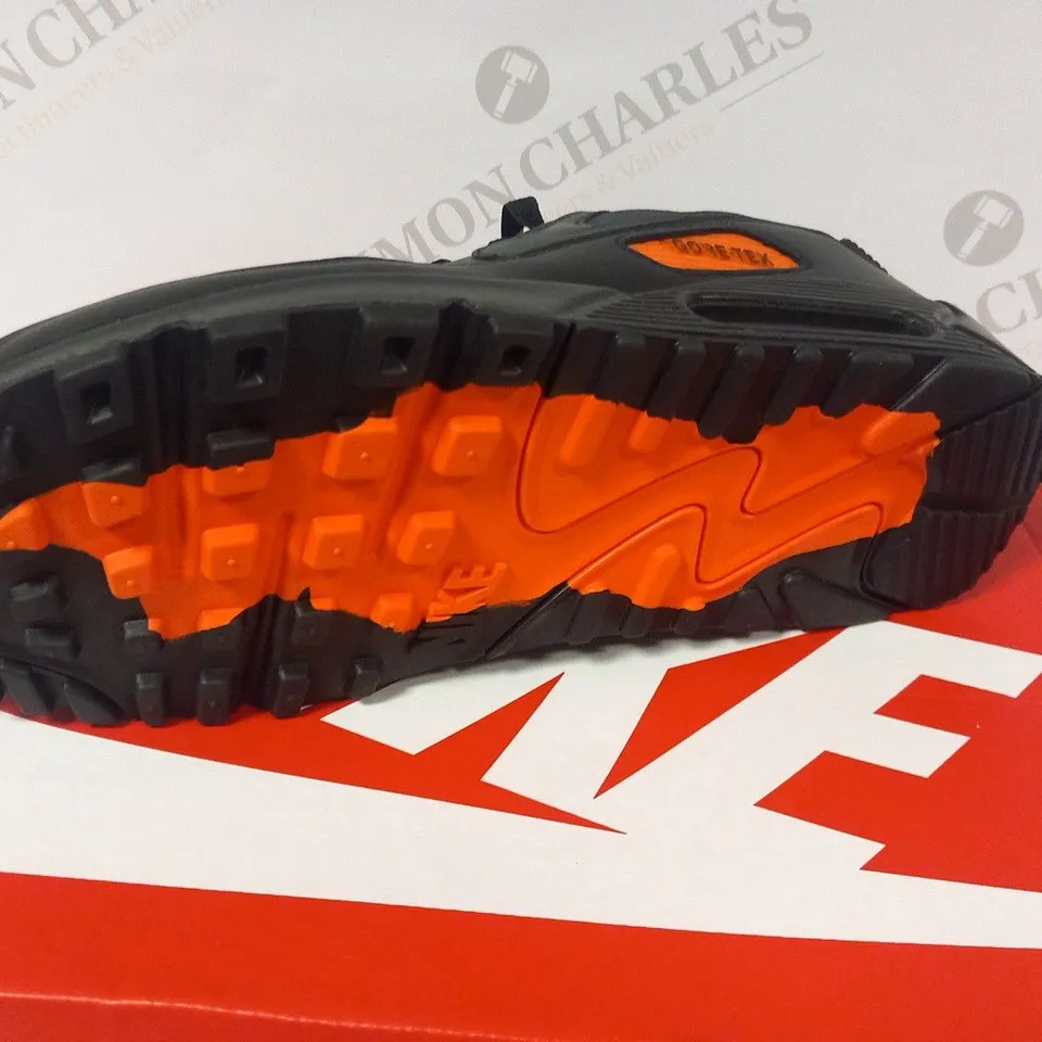 BOXED NIKE AIR MAX 90 GTX SIZE 8