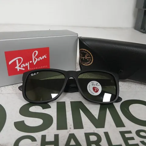 RAY-BAN JUSTIN SUNGLASSES – DARK GREEN POLARIZED (ORB4165) BOXED