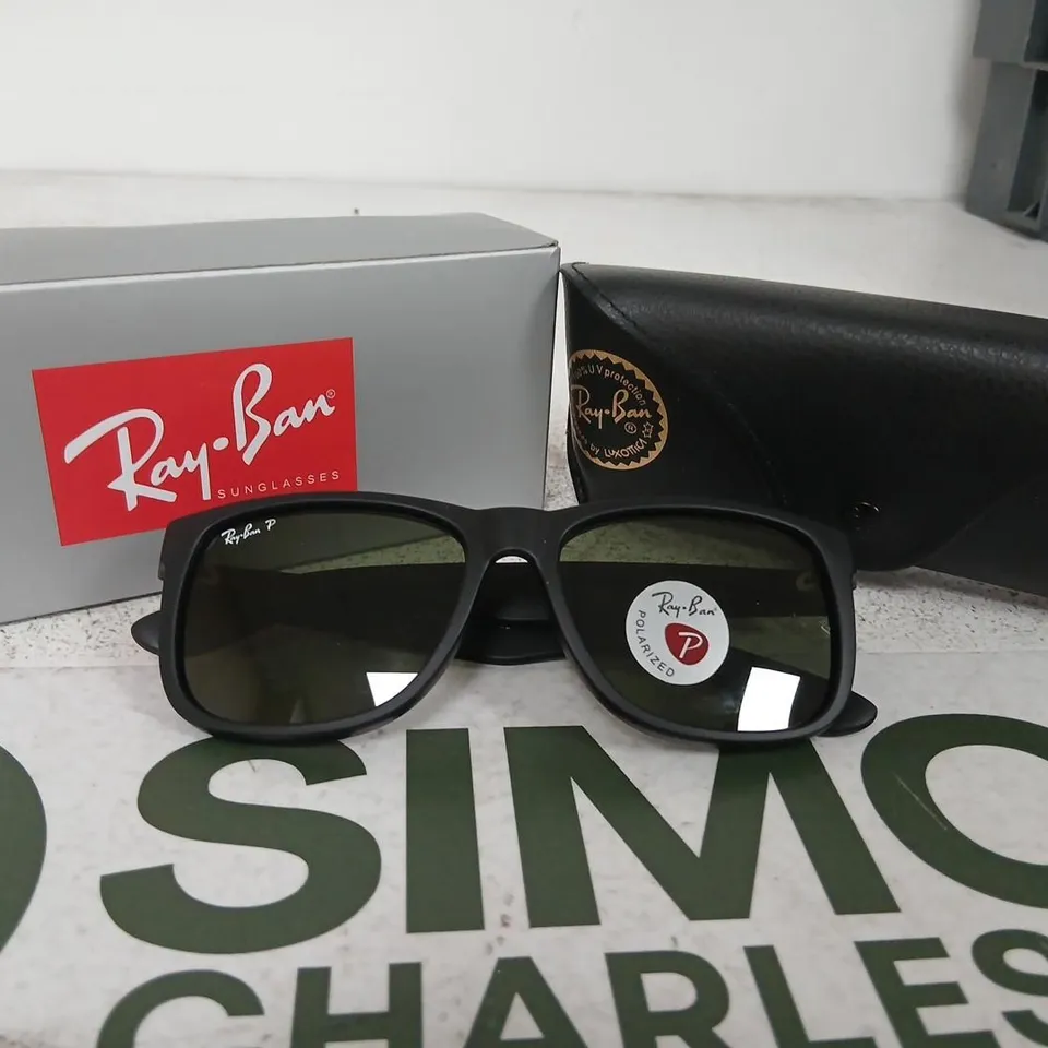 RAY-BAN JUSTIN SUNGLASSES – DARK GREEN POLARIZED (ORB4165) BOXED