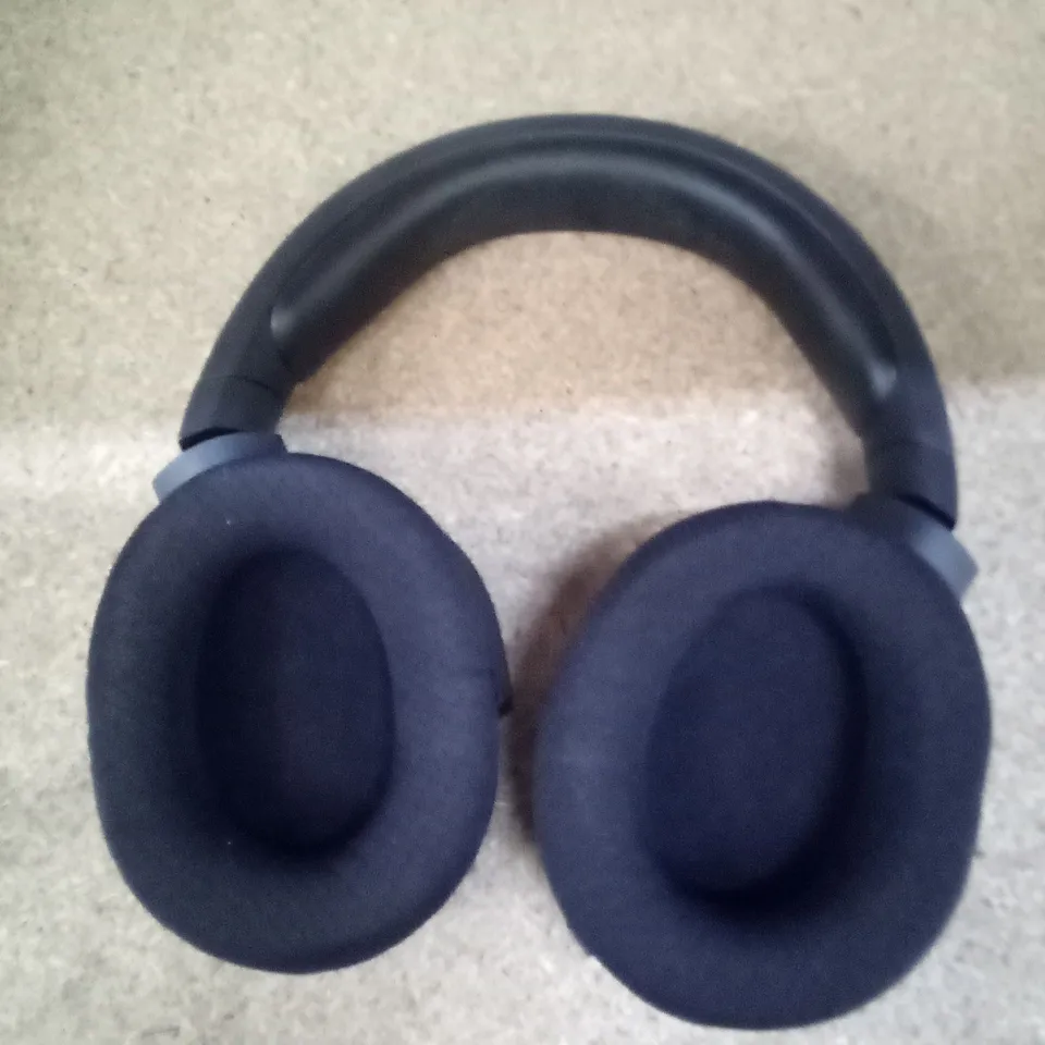 BOXED RAZER BARRACUDA X SMARTSWITCH DUAL WIRELESS HEADSET