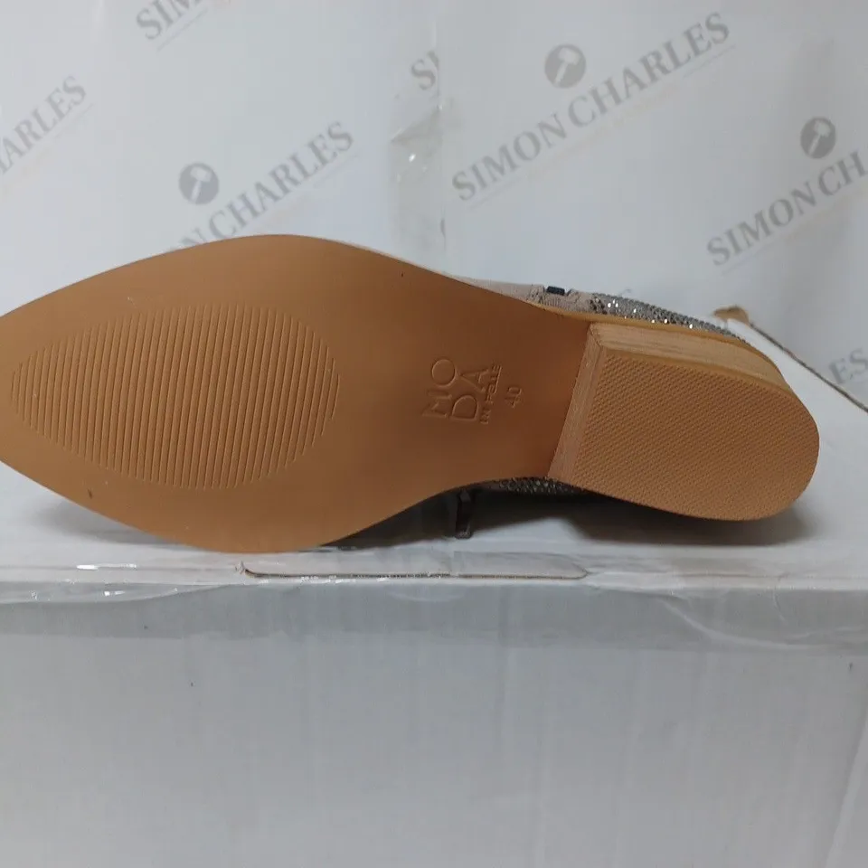 MODE IN PELLE KATREENA ANKLE BOOT MINK SIZE 7