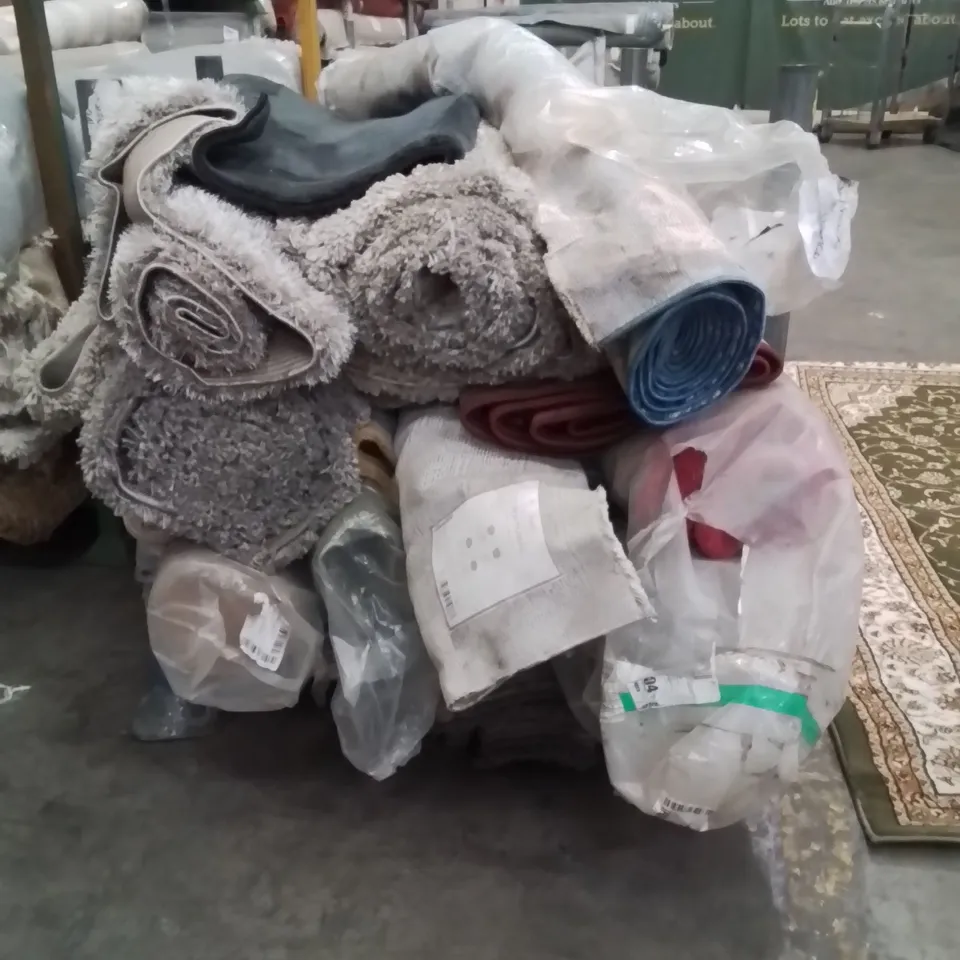 STILLAGE OF APPROXIMATELY 20 QUALITY DESIGNER RUGS
