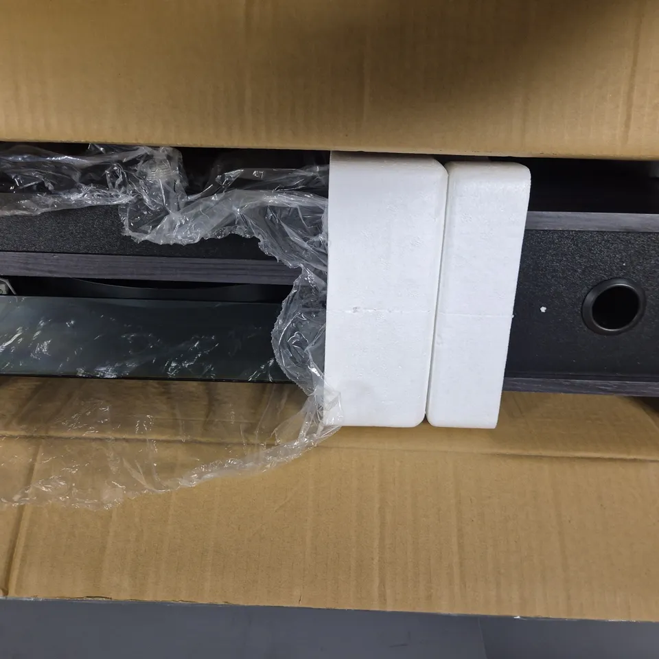 BOXED LENCO LS-300BK V2 TURNTABLE WITH BLUETOOTH 