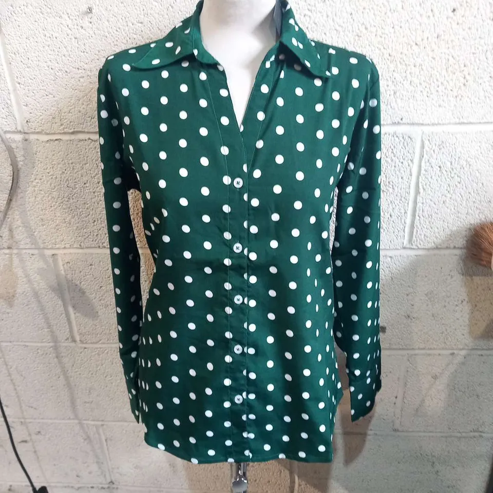 APPROXIMATELY SEVEN BRAND NEW DESTELLO DOT SHIRT GREEN