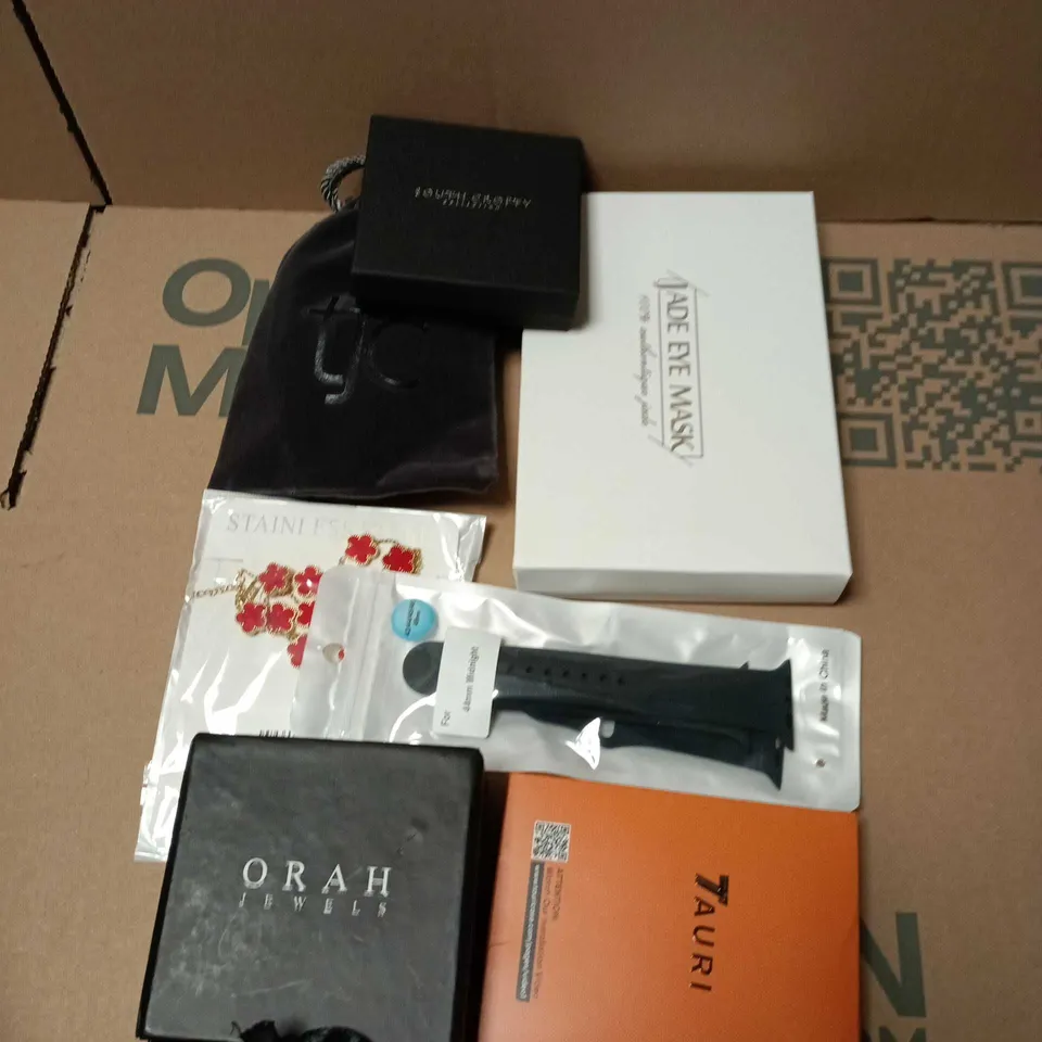 APPROXIMATELY 15 ASSORTED JEWELLERY ITEMS TO INCLUDE BRANDS SUCH AS SOUTH CROFTY, OPRAH JEWELS, TJC, ETC