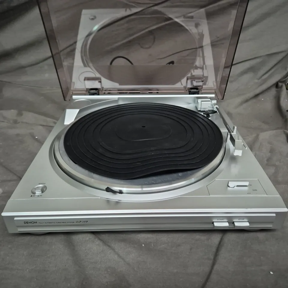 DENON DP-29F FULLY AUTOMATIC TURNTABLE – SILVER WITH PURPLE-TINTED DUST COVER