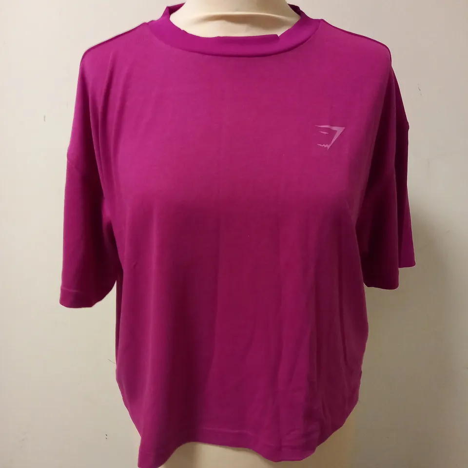 GYMSHARK PINK CROPPED TSHIRT - SIZE S