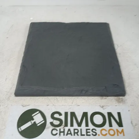 4 PLASTIC STONE EFFECT GARDEN TILES