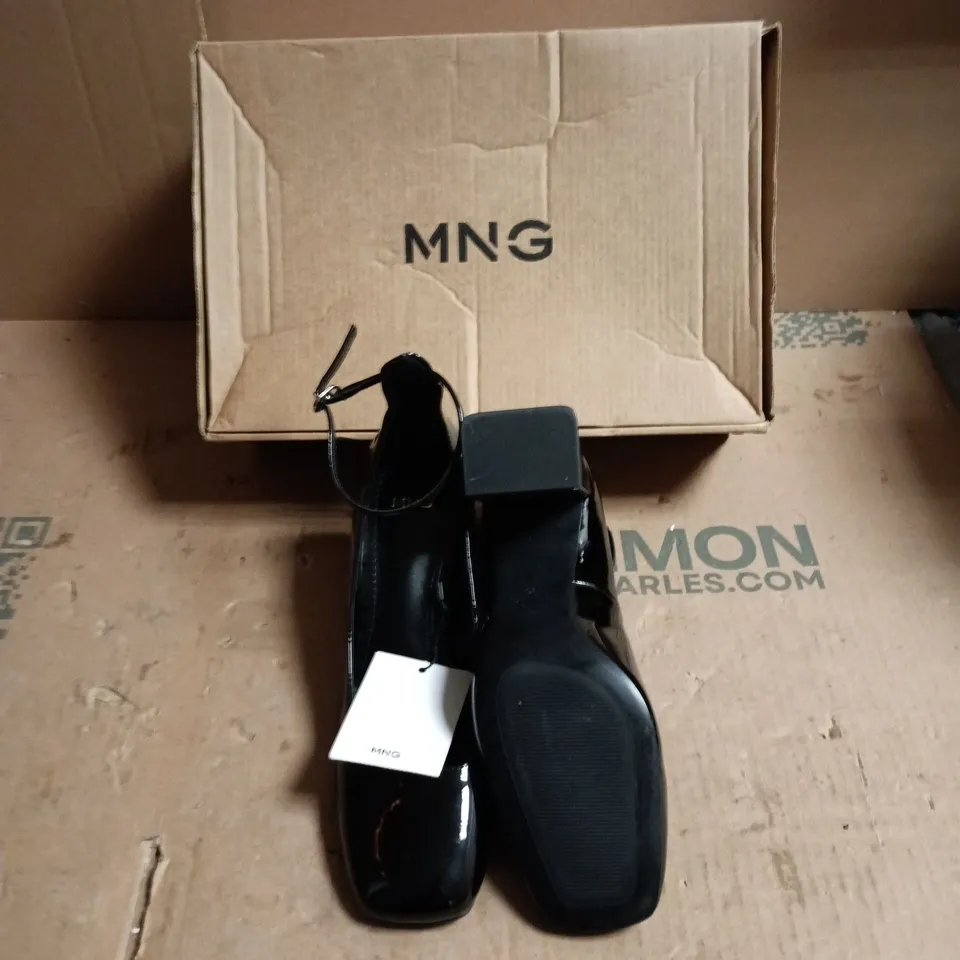 MNG BY MANGO BLACK PATENT LEATHER HEELED SHOES WITH ANKLE STRAP - EUR SIZE 36