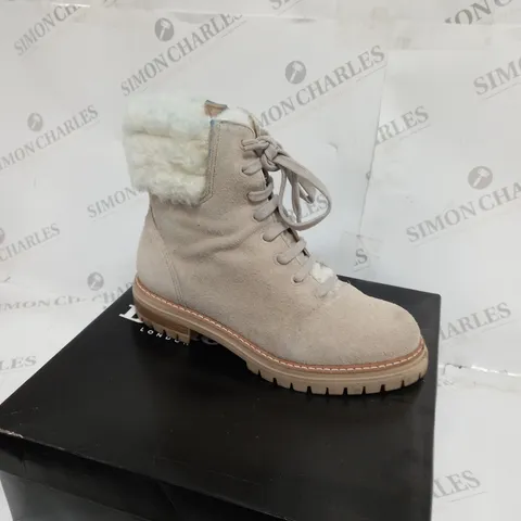 BOXED PAIR OF DUNE LONDON BOOTS WITH ZIPPER