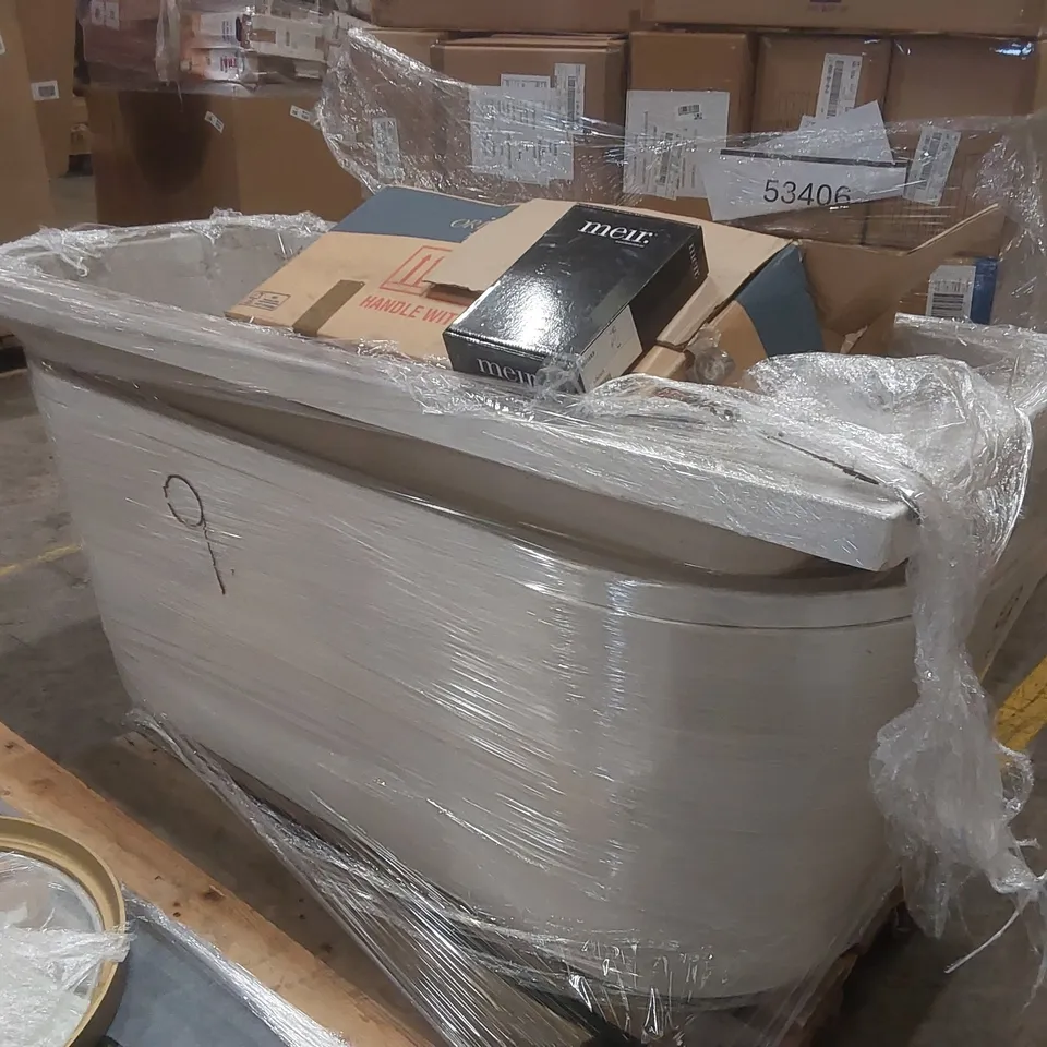 PALLET CONTAINING ASSORTED BATHROOM FURNITURE ITEMS