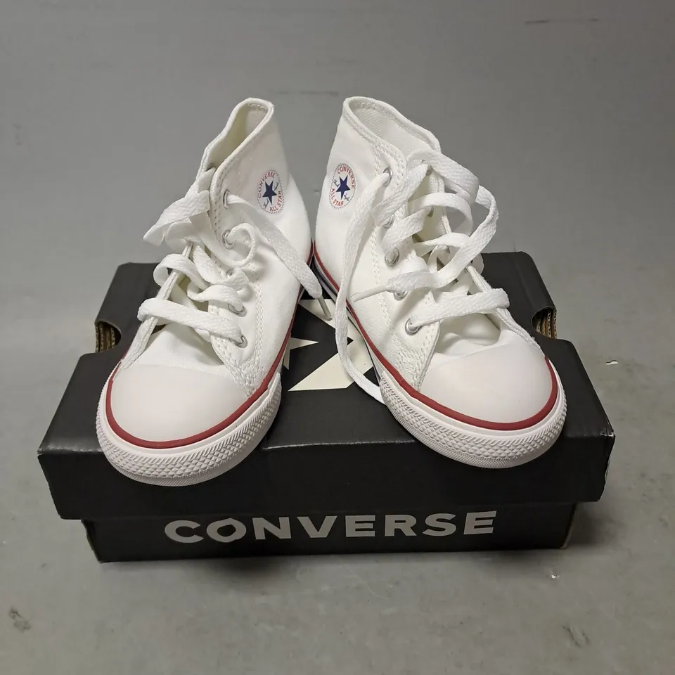 BOXED PAIR OF CONVERSE KIDS ALL STAR HIGH TOP IN WHITE SIZE 9