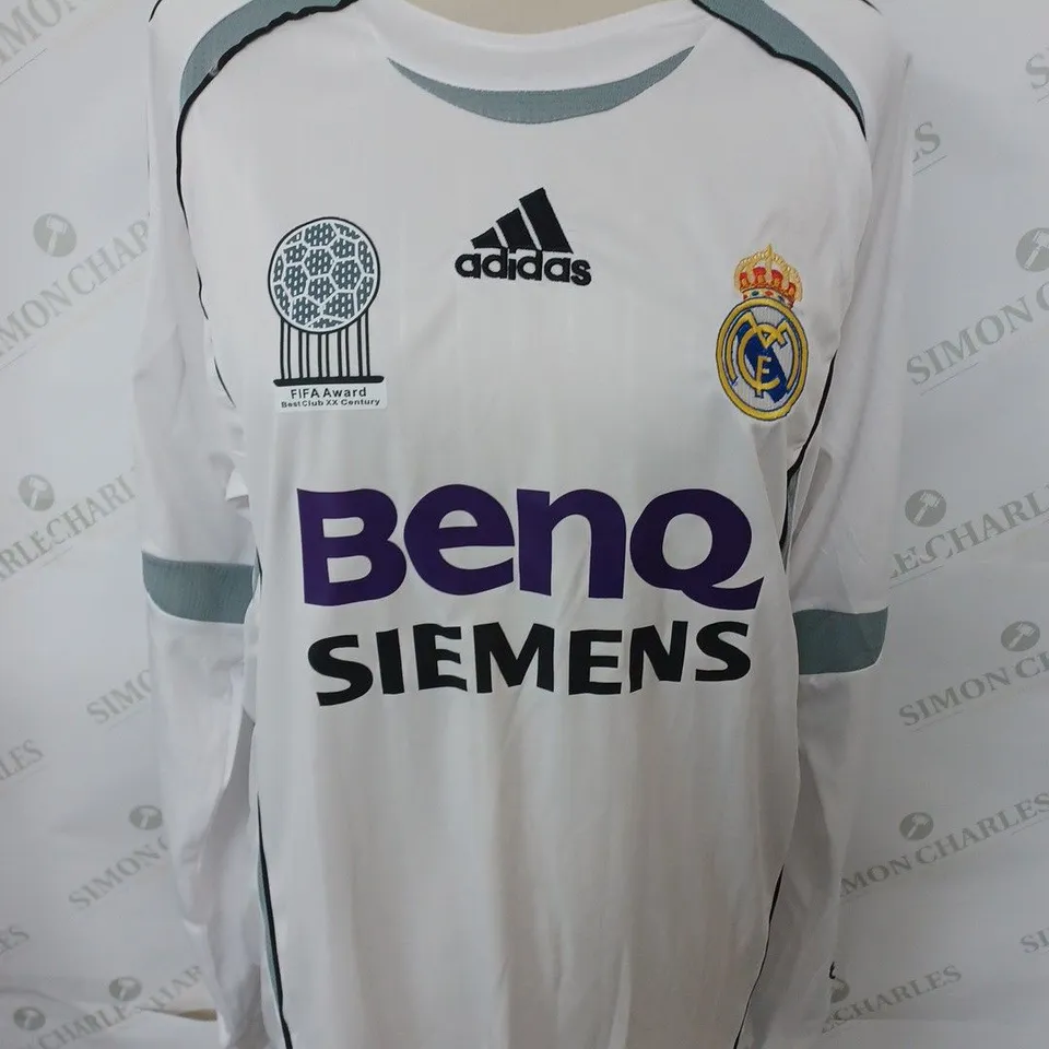 ADIDAS REAL MADRIDLONG SLEEVE FOOTBALL SHIRT BECKHAM 23 SIZE MEDIUM