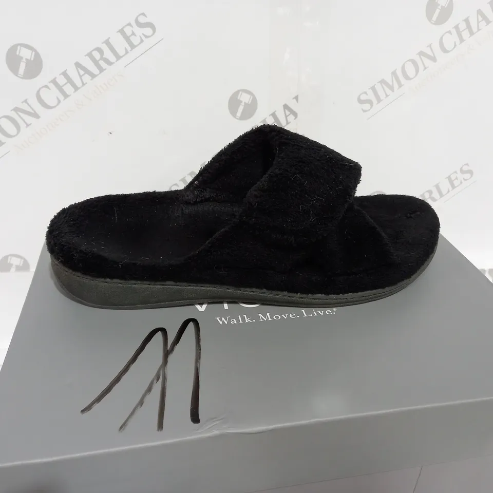 BOXED VIONIC INDULGE RELAX BLACK SLIPPERS UK SIZE 6 