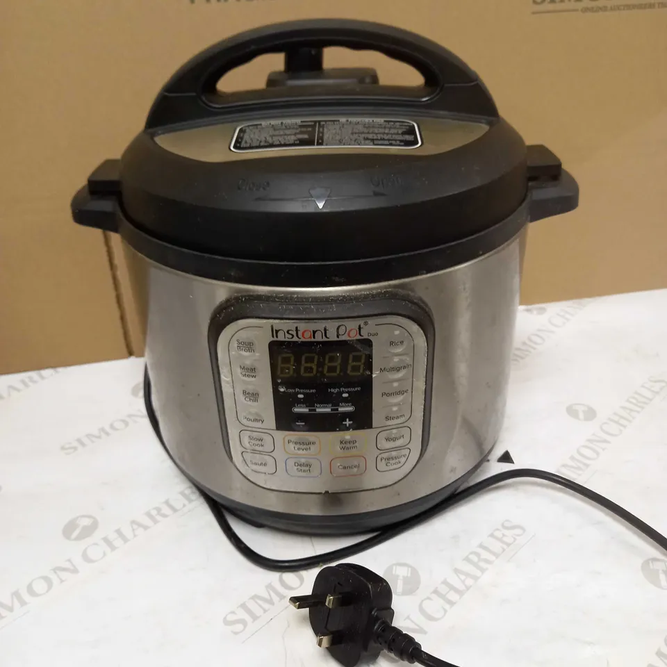 INSTANT POT DUO SMART PRESSURE COOKER