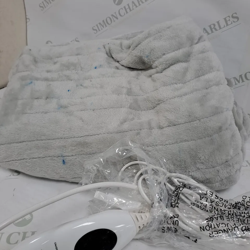 BOXED COZEE HOME VELVETSOFT HEATED THROW IN LIGHT GREY