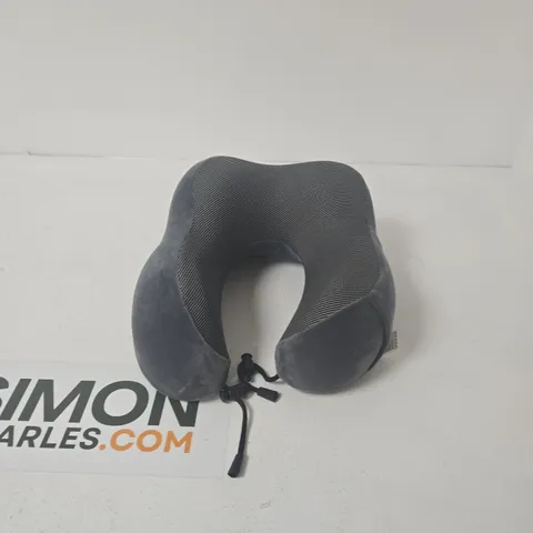 BOX OF APPROXIMATELY 20 ASSORTED ITEMS INCLUDING MEMORY FOAM TRAVEL PILLOW , WIRELESS EARBUDS AND SANKOM VEST WITH LACE BRA 
