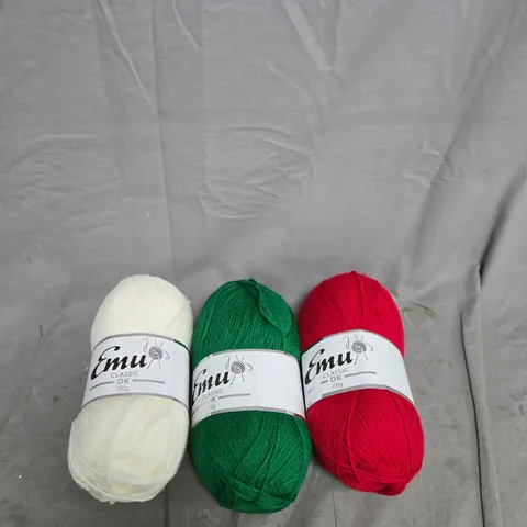 BOX OF APPROXIMATELY 20 BALL OF EMU CLASSIC KNITTING YARN VARIOUS COLOURS